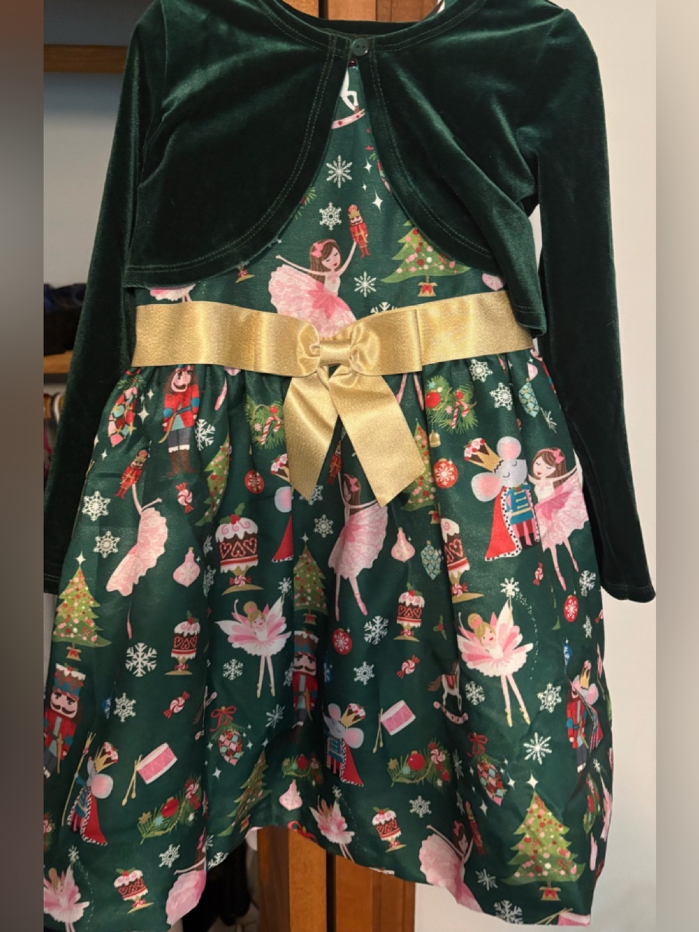 Bonnie Jean Green Velvet Nutcracker Print Dress with Gold Bow